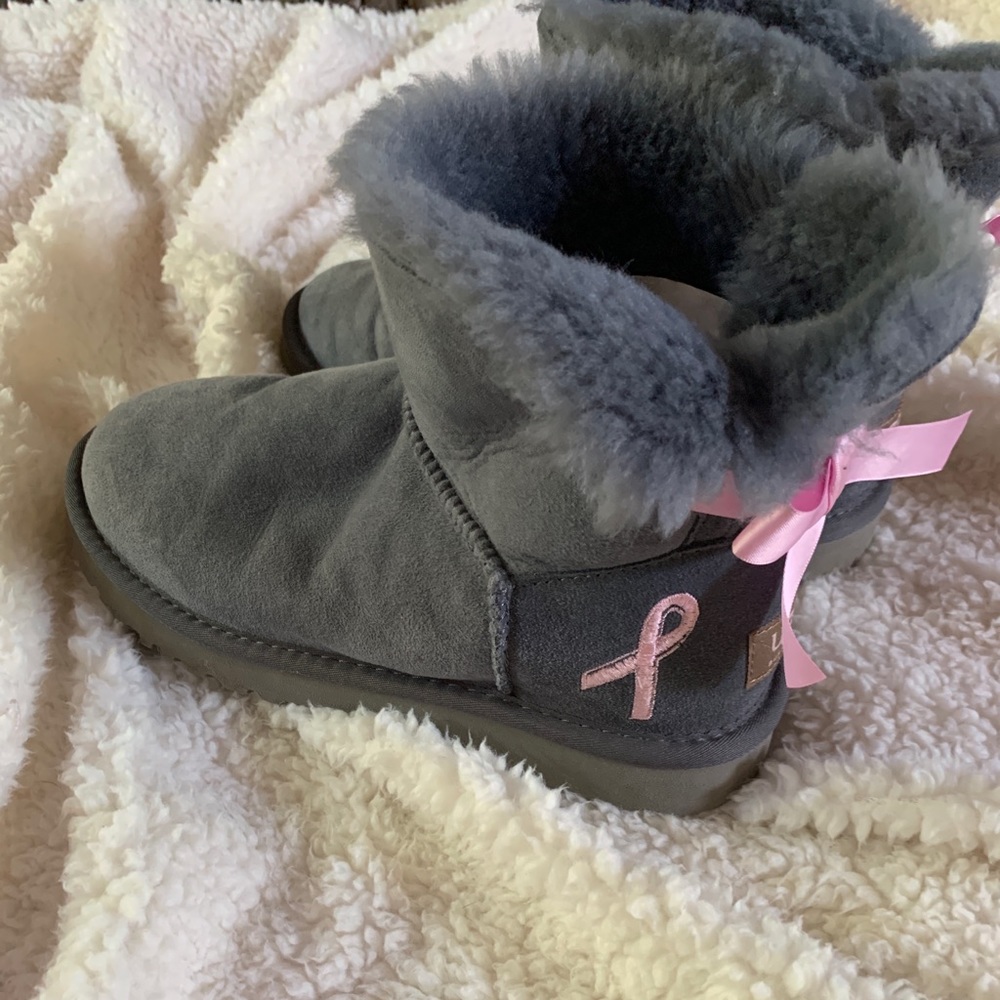 Ugg Mini Bailey Bow